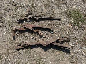 lot 94 image: Chain Binders