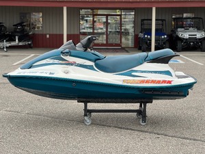 lot 5 image: 1998 ARCTIC CAT TS770L PWC