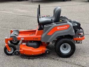 lot 9 image: BRAND NEW NON CURRENT HUSQVARNA Z246 ZERO TURN RESIDENTIAL LAWN MOWER NO RESERVE