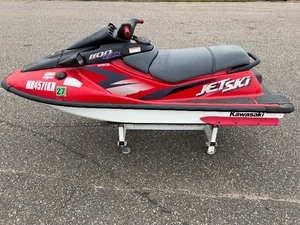 lot 13 image: 1997 KAWASAKI 1100ZXI PWC