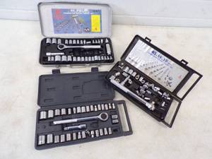 lot 32 image: 3 Socket Sets