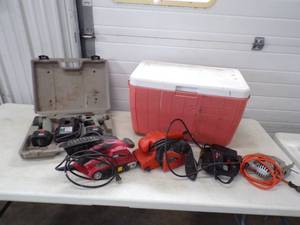 lot 48 image: Belt Sanders, Cordless Tool Set, Jig saws and cooler