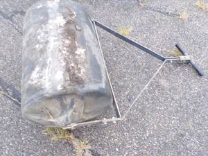 lot 114 image: Lawn Roller