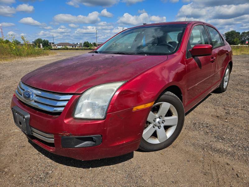 lot 6 image: 2008 Ford Fusion