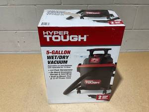 lot 226 image: Hyper Tough 5 Gallon 4 HP WetDry Vacuum for the Car, Garage, Home or Workshop