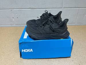 lot 298 image: Hoka Anacapa 2 Low- Size 10.5