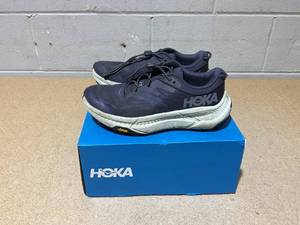 lot 299 image: Hoka Womens Transport Running Shoes- Size 6