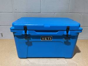 YETI Tundra 45 Cooler