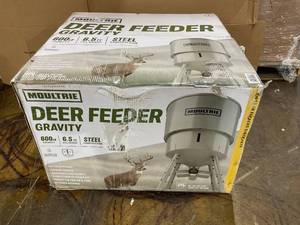 lot 7 image: Moultrie 600-Lb. Gravity Game Feeder