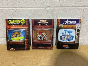 lot 135 image: LOT OF 3 Childrens Tv Shows Complete Series