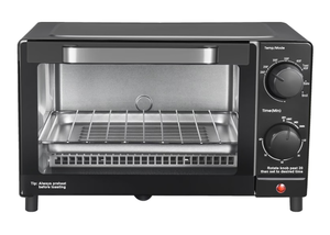 lot 369 image: Mainstays 4 Slice Countertop Toaster Oven with 3 Settings
