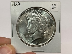 lot 65 image: 1922 Silver Peace Dollar