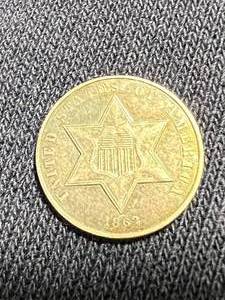 lot 11 image: 1862 US 3 CENT SILVER