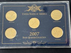 lot 14 image: 2007 Gold Plated State Quarters