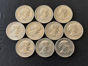 lot 34 image: Susan B. Anthony Dollars