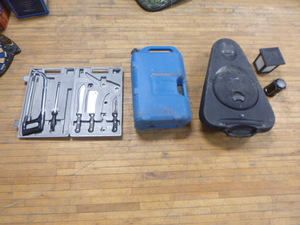 lot 51 image: Camping Tools