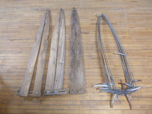 lot 56 image: Pelt Stretchers