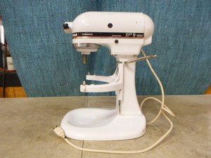 lot 101 image: Kitchen Aid Professional Mixer