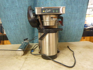 lot 102 image: Curtis Low Profile Automatic Airpot Brewer