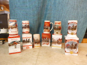 lot 118 image: 6 Budweiser Holiday Steins