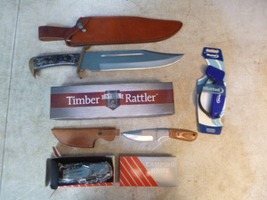 lot 178 image: Hunting Knives
