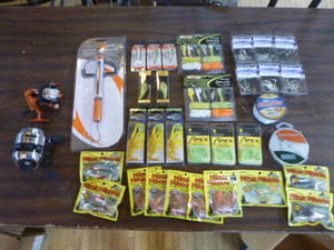 lot 181 image: Fishing Items