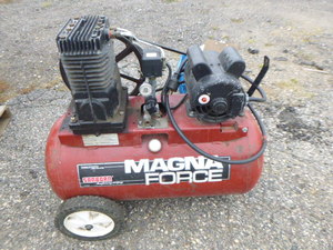 lot 7 image: Sanborn Magnaforce Air Compressor