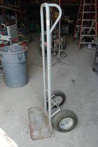 lot 317 image: Heavy Duty 2-Wheel Hand Cart