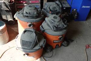 lot 378 image: 4 Ridgid WetDry Vacs