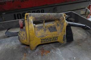 lot 393 image: Wacker Neuson Concrete Vibrator Motor
