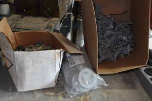 lot 416 image: Assorted Concrete Bases and Supports