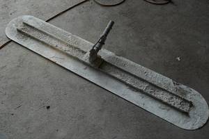 lot 459 image: Concrete Glider