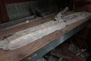 lot 461 image: Concrete Glider - 6