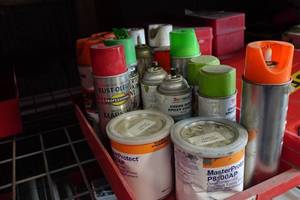 lot 474 image: Assorted Paints and Epoxy Primers