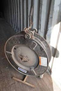lot 143 image: Signode DD-1A Plastic Strapping Dispenser