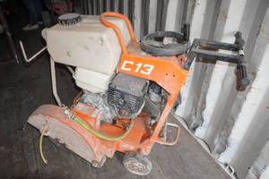 lot 141 image: Norton Clipper C13 Gas Walk Behind Concrete Cut Off Saw