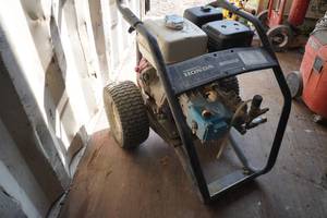 lot 133 image: North Star Gas Pressure Washer 4000 PSI, 3.5 GPM - Honda Motor