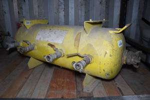 lot 222 image: 15 Gallon Manifold