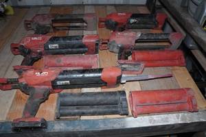 lot 286 image: Hilti Cordless Adhesive Dispensers