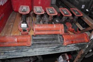 lot 285 image: Hilti Cordless Adhesive Dispensers