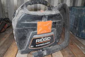 lot 282 image: Ridgid 18V Cordless Vac