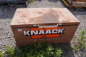 lot 201 image: Knaack Job Box