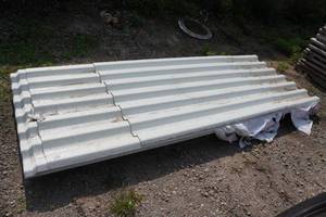 lot 205 image: Fiberglass Panels - Most are 4 x 10