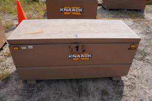 lot 193 image: Knaack 2060 Job Box