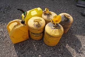 lot 221 image: Diesel Cans