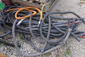 lot 661 image: Shop Vac Hoses