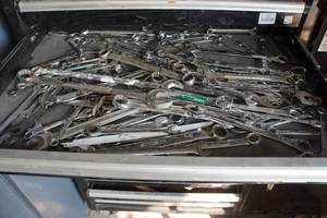 lot 227 image: Wrenches - Craftsman, Husky