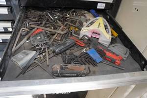 lot 236 image: Allen Wrenches
