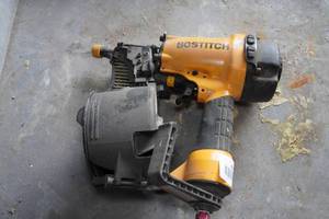 lot 494 image: Bostitch Air Coil Framing Nailer