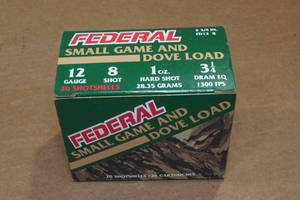 lot 498 image: 20 Federal Small Game and Dove 12 Ga 2-34 8 Shot Shotshells